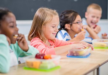 Online food teaching course for primary school teachers